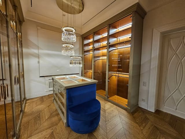 Лестница из массива махагони изображение 5